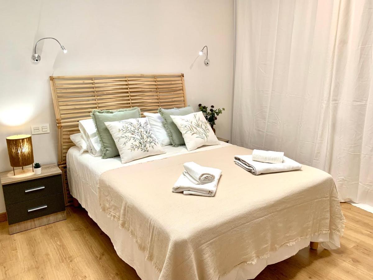 Homely Malaga Plaza Del Teatro מראה חיצוני תמונה