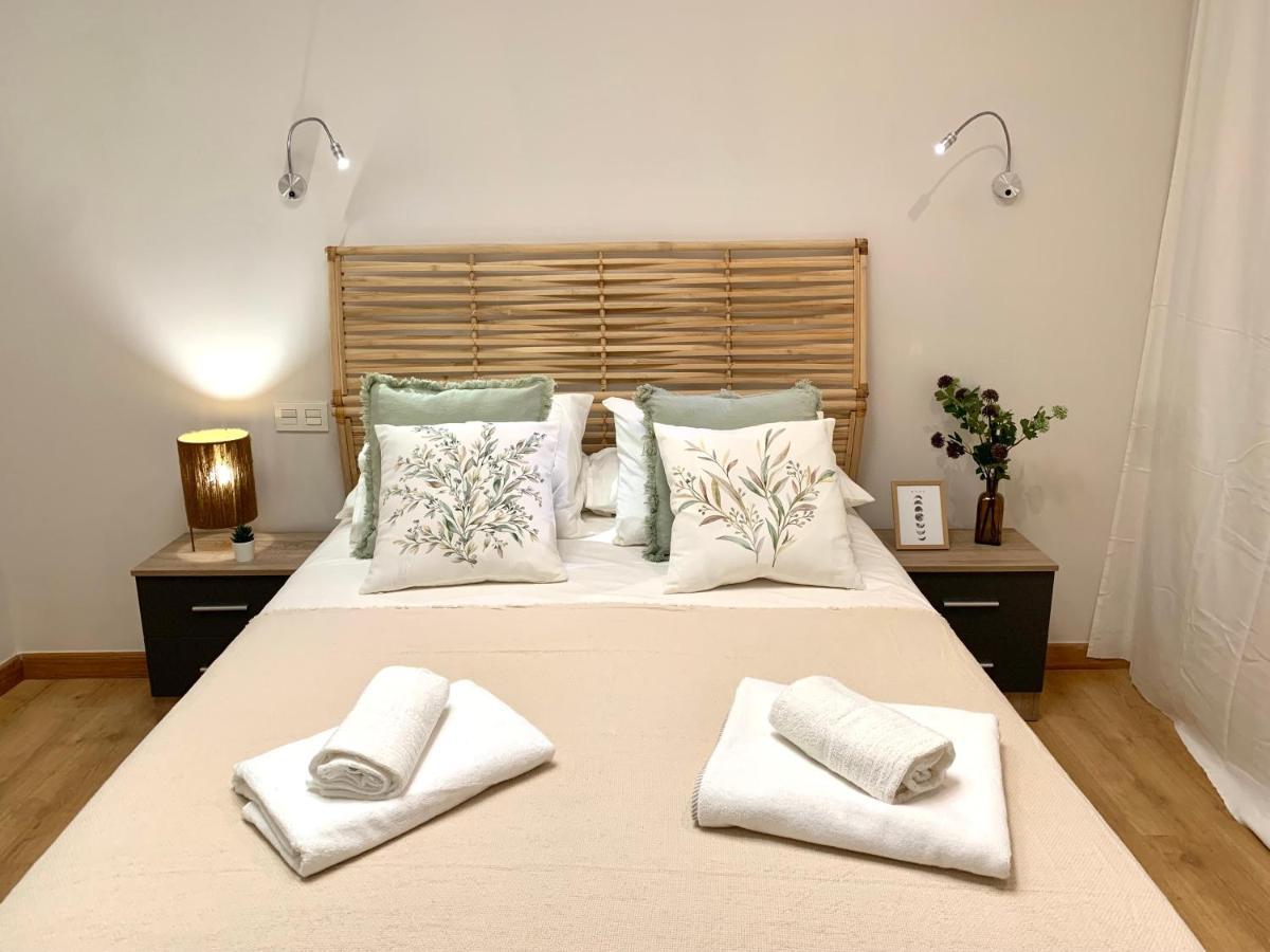 Homely Malaga Plaza Del Teatro מראה חיצוני תמונה